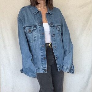 Vintage 90’s Levis Denim Relaxed Trucker Jean Jacket ~Boyfriend~Oversized~Unisex